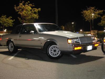 Evans T at night.jpg